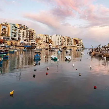 Remarkable 2-bed In St Julians 아파트 *